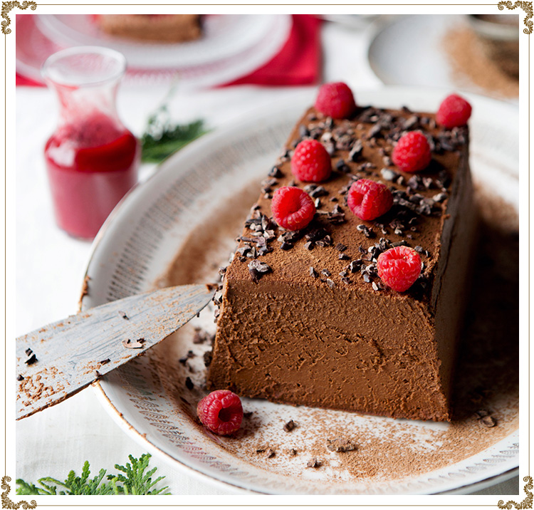 Chocolate Fairy Log
Gluten-free, dairy-free (casein-free), hypotoxic and vegan  
