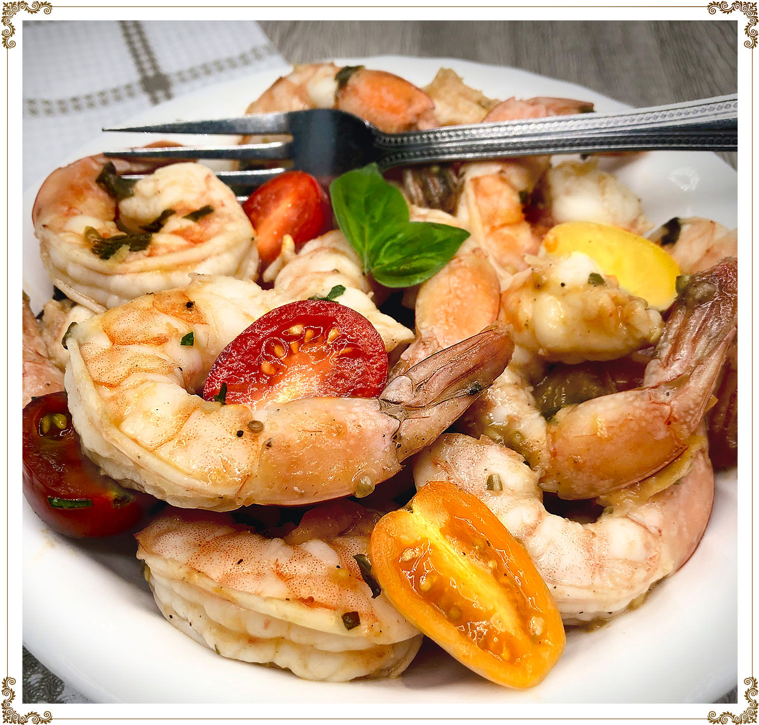 Recipe Shrimp with tomatoes, white wine and basil  Gluten-free, Dairy-free, Organic from Cuisine l’Angélique.