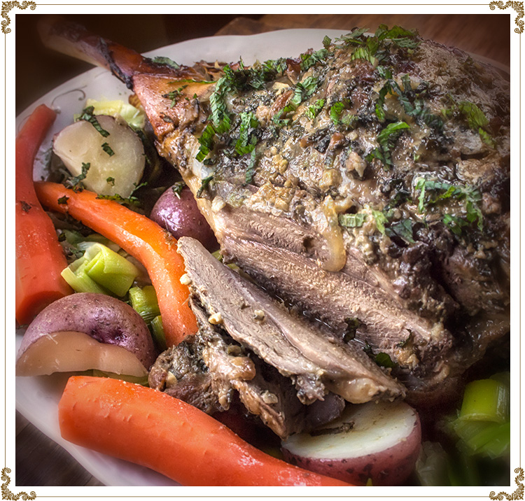 Leg of Lamb with Mint
Gluten-free, dairy-free (casein-free) and hypotoxic
By: Cuisine l'Angélique

