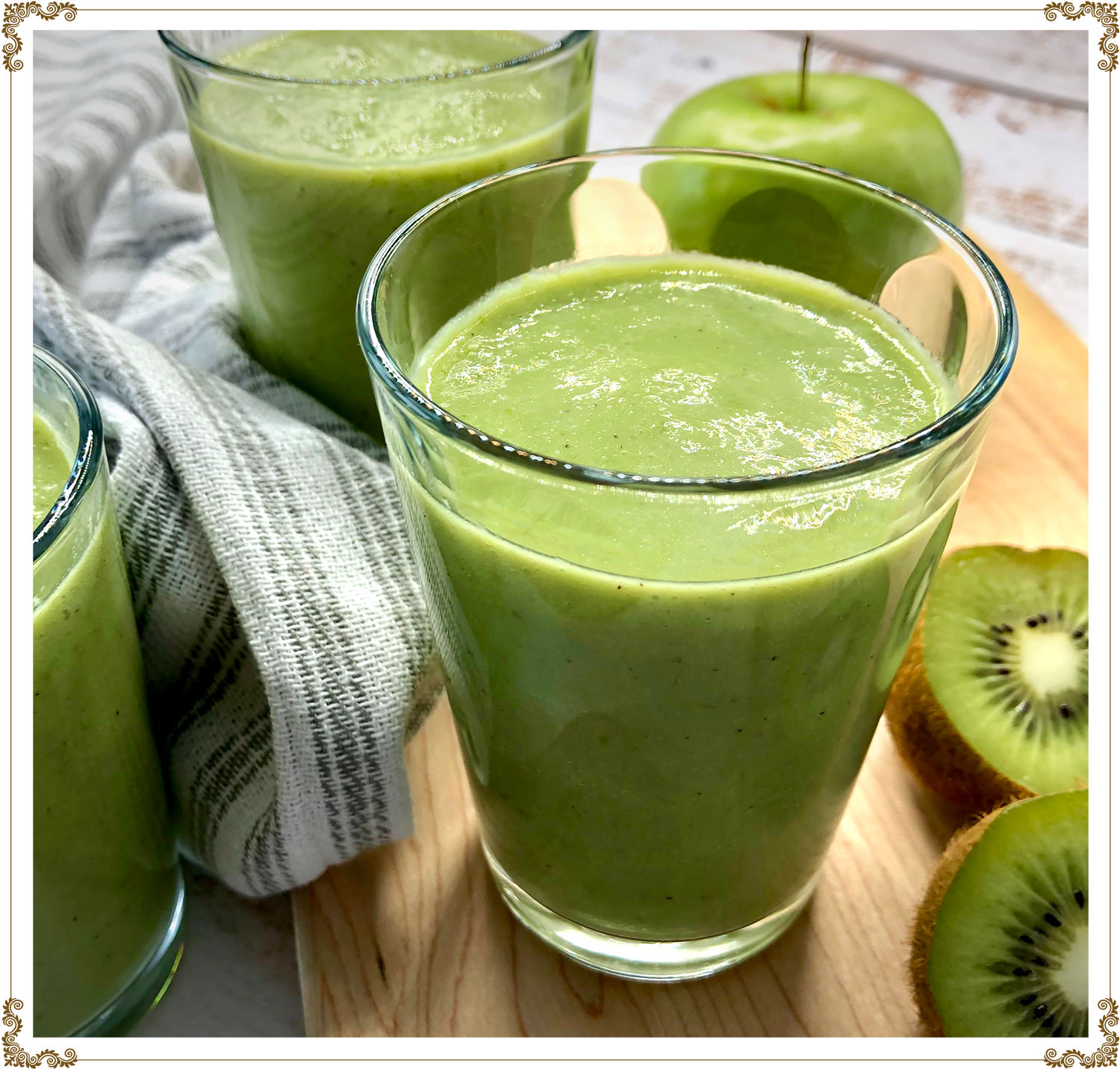 Recipe Green apple and kiwi smoothie  Gluten-free, Dairy-free, Organic from Cuisine l’Angélique.